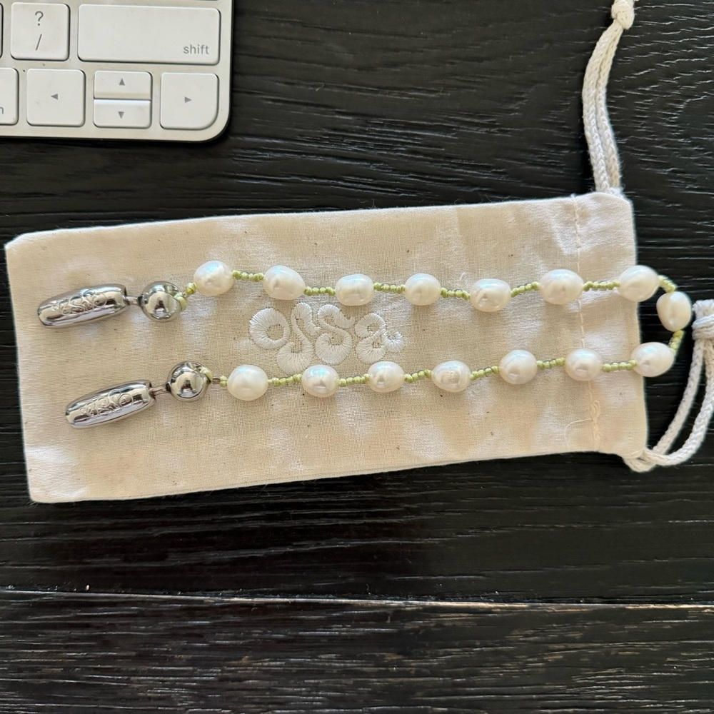 OSSA New York Pearl Wristlet Cord